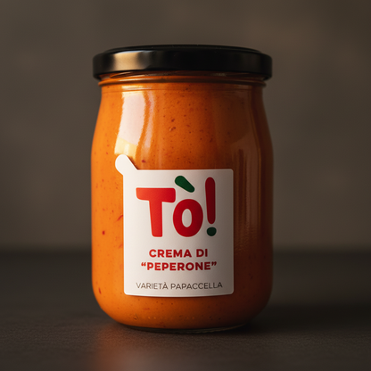 Crema di Peperone Papaccella - close-up con sfondo scuro